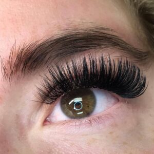 mega volume lashes dark